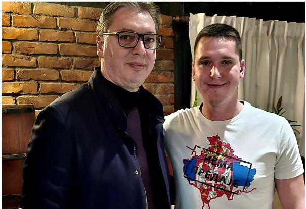 Sramno! Novinarki iz Srbije smeta što Vučić voli svoju decu i poruka „Nema predaje“