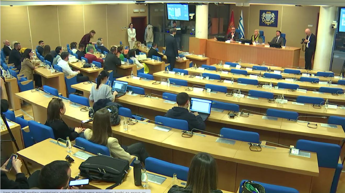 RASPRAVA U SKUPŠTINI: Poslanici i danas o IBAR zakonima