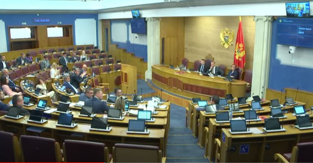 UŽIVO – Milović: DPS će glasati za IBAR zakone, neophodni su za ulazak u EU