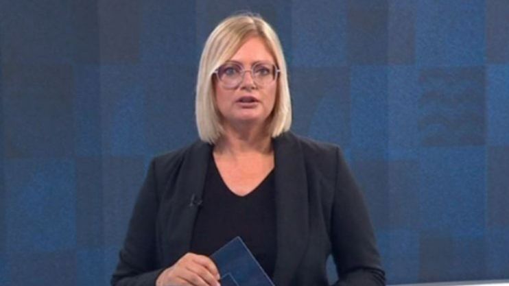 „DOBRO JE, ŽIVA SAM“ Voditeljka na HRT-u pala tokom programa uživo (VIDEO)