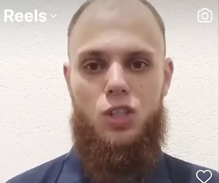 OTAC UBIJENOG VEHABIJE POŠEO DA KOPA RAKU: Selo se pobunilo