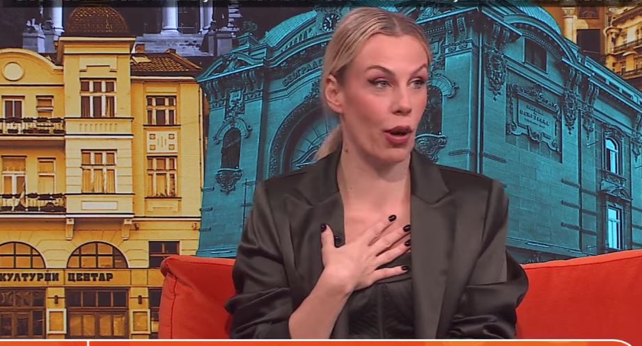 POZNATU INFLUENSERKU NAPAO TAKSISTA U PODGORICI: Kovačević: “Izašao je iz auta, htio da me udari”