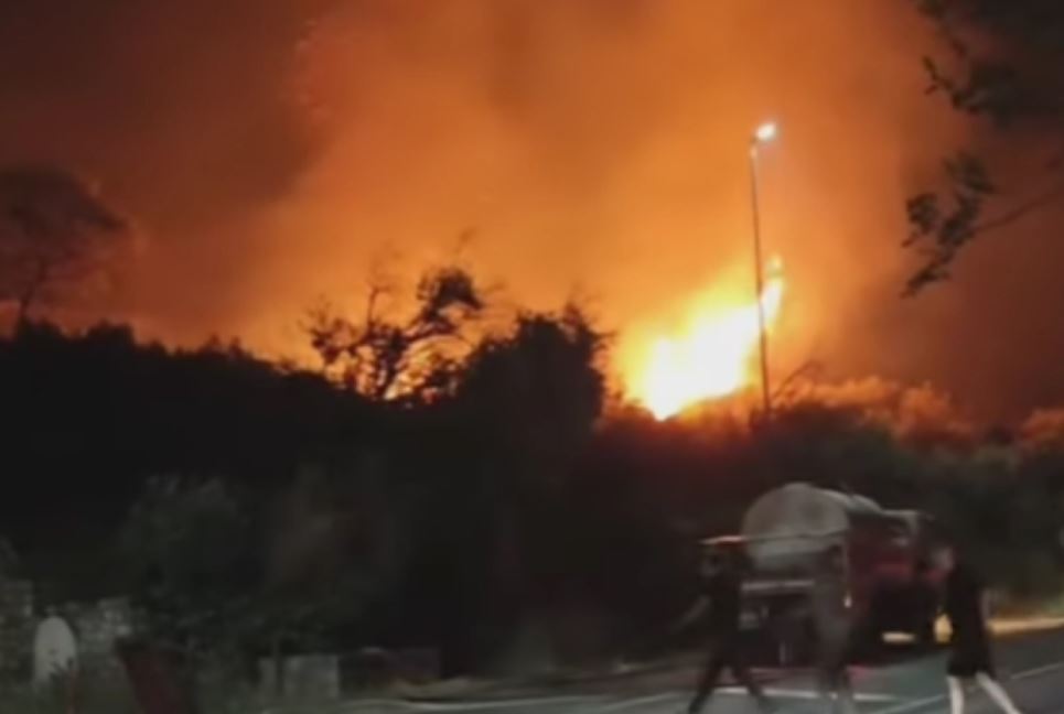 MJEŠTANI REŽEVIĆA U SUZAMA I STRAHU: Požar danas pod kontrolom, sinoć bile ugrožene kuće (VIDEO)