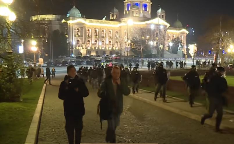 KAKO AMERIČKA ORGANIZACIJA POKUŠAVA DA SRUŠI VLAST U SRBIJI: Kinesko ministarstvo spoljnih poslova sve objelodanilo