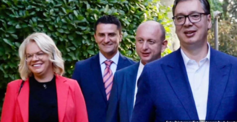 Vučić sa zvaničnicima Crne Gore: Ubrzano radimo kako bi se ostvarili snovi mnogih generacija (FOTO)