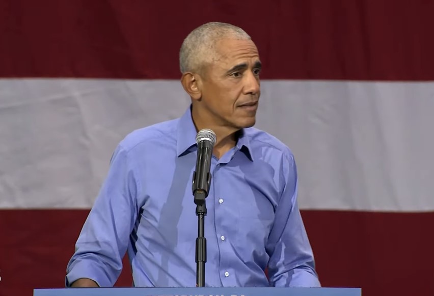 Oštro kritikovao Trampa: Obama pozvao Afroamerikance da glasaju za Haris