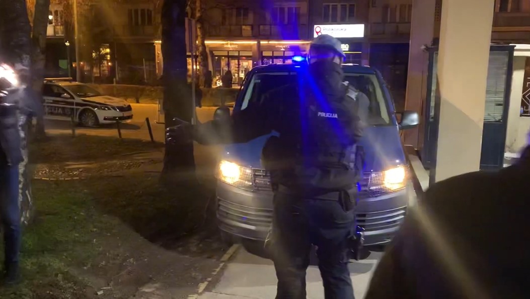 Čitavu noć trajala potraga za ubicom brata i sestre u selu Sokolac kod Tomaševa, Balijagić i dalje u bjekstvu