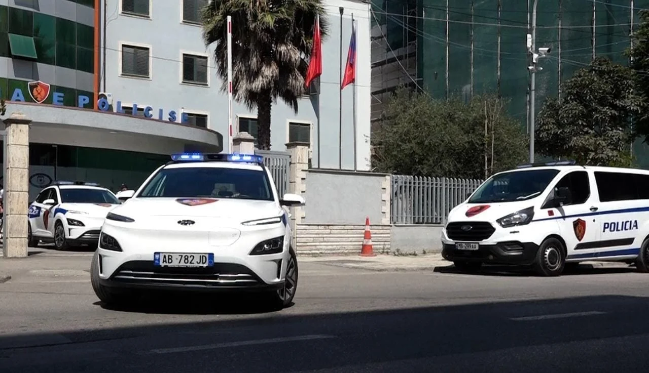Trostruko ubistvo u Skadru: Policija sumnja da je plaćeni ubica došao iz Crne Gore