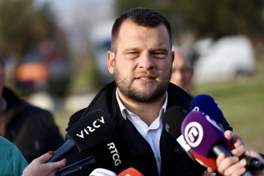 VOLJA GRAĐANA ILI SILA: Asanović diže glas zbog nezakonitih radova