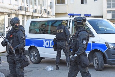 ŠVERC CIGARETA TEŽAK MILIONE! SDT TVRDI: Bivši direktor Rokšpeda naručivao robu iz Bugarske, falsifikovao papire i punio Luku Bar