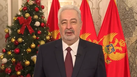 Krivokapić podržao Srdanovića i povezao litije sa blokadama u Srbiji: Mogu li se porediti odbrana svetinja i blokaderski protesti?