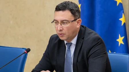 Bojović traži odgovor od Jojića: Kako ste pristali na ucjene Plenkovića i zašto Crna Gora ide u EU po diktatu Hrvatske?