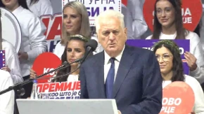Nikolić iz Niša upozorio na one koji bi da „omađijaju djecu“: Srbiju više niko neće pokoriti!