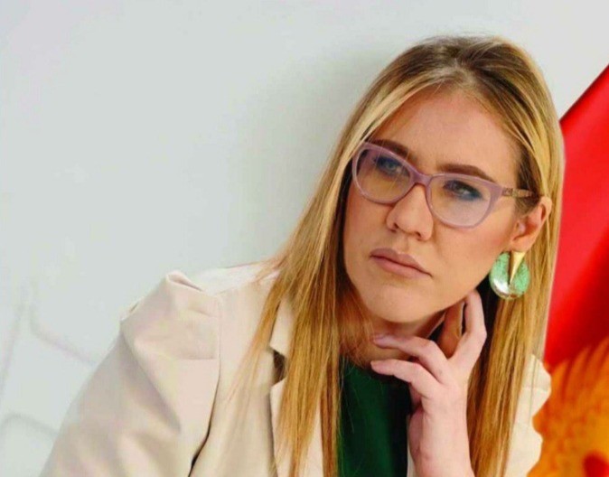 BRATIĆ UPUTILA PORUKU POSLANIKU EVROPE SAD: Ostavila sam ti crevlje u Spužu, dobro će ti pristajati!