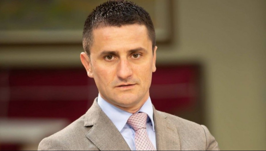 ZOGOVIĆ: Mujović uzurpira funkciju, ostavka jedini odgovoran potez