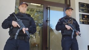 ACO ĐUKANOVIĆ DOVEDEN NA SASLUŠANJE: Policija obezbjeđuje tužilaštvo u Nikšiću