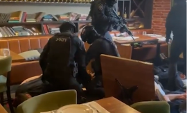 DETALJI HAPŠENJA - REKETAŠI SA VRAČARA U DRAMATIČNOJ AKCIJI MUP-a POVRIJEDILI DVOJICU POLICAJACA: Napali ih prilikom izvođenja (VIDEO)