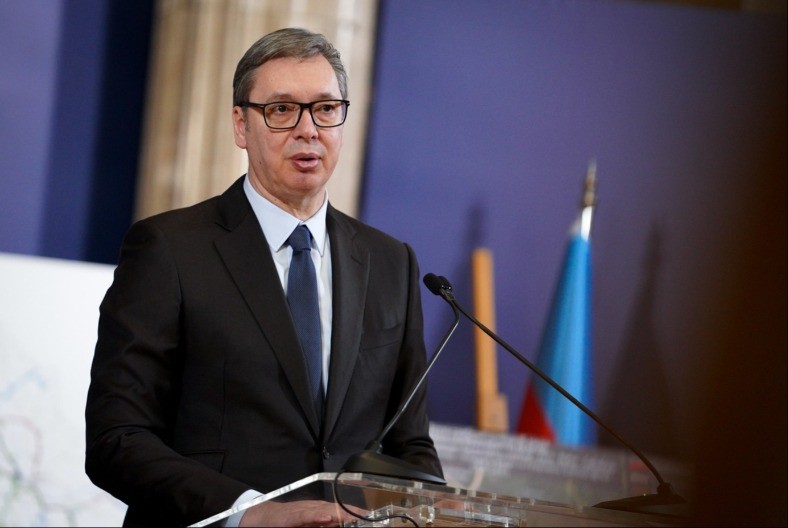 CIJENE NAFTA DIVLJAJU: Vučić saziva hitnu sjednicu zbog energetske krize