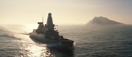 DRAMA NA KIPRU: Britanski ministar u bunkeru zbog iranskih napada, razarač Kraljevske mornarice kasni dok se rat širi na 14 zemalja