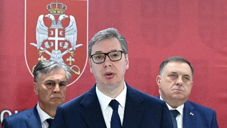 VUČIĆ NA SASTANKU GENERALŠTABA: Robotizacija vojske i snažna PVO u fokusu jačanja Srbije