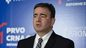 NEBOJŠA MEDOJEVIĆ: Ekonomija Crne Gore bez proizvodnje i izvoza, region ispred nas