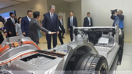 Vučić iz Pekinga pozvao kineske gigante da ulažu u Srbiju