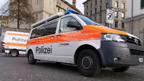 Krvavi napad kod Ciriha: Muškarac uzvikivao „Alahu akbar“ i nožem napadao ljude na stanici