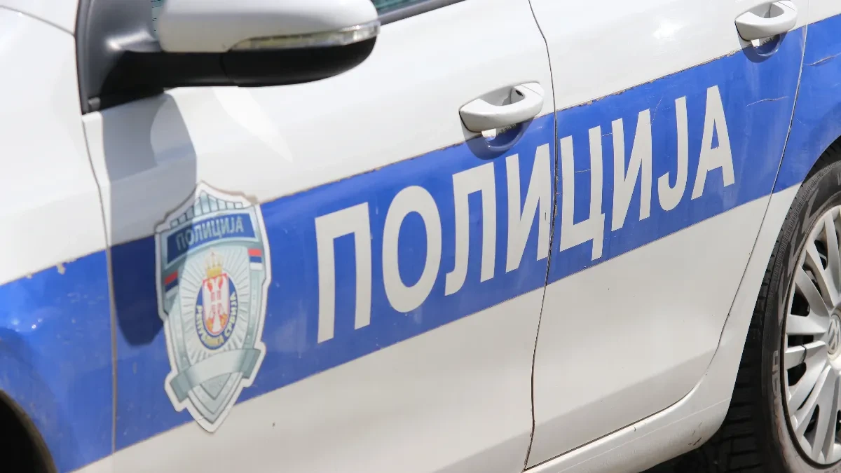 Brutalno ubistvo na Kanarevom brdu: Preminuo mladić nakon ubadanja