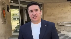 Dajković nakon saslušanja: Pjevao sam i pjevaću, neka me hapse svaki dan