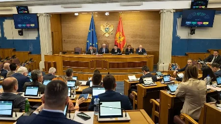 Skupština nastavlja rad: Na dnevnom redu izmjene zakona o državljanstvu, notarima i pravosuđu