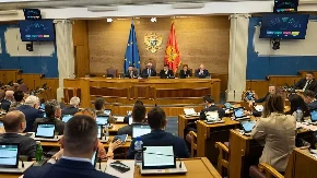 Skupština nastavlja rad: Na dnevnom redu izmjene zakona o državljanstvu, notarima i pravosuđu