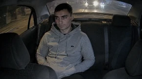 „KUKALA TI MAJKA, KOGA SI VOZIO, ZOVI ODMAH POLICIJU!“ Taksista tek poslije vožnje saznao ko mu je bio u automobilu