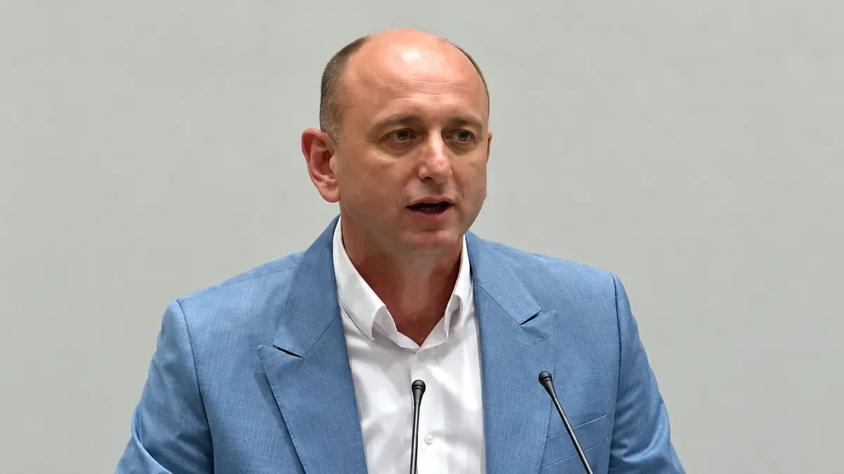 Knežević: Svaki pošten Srbin iz Crne Gore sa pravom glasa u Srbiji glasaće za Vučićevu listu
