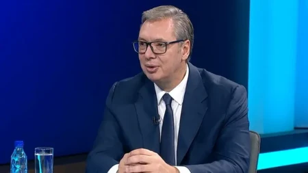"Služio sam vjerno, časno i pošteno" Vučić podnio ostavku na mjesto predsjednika Srbije