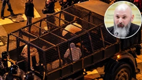 Margetićeve riječi podsjećaju na „demokratske kamione“ iz 2011: „Odmah se to hvata, juri po ulicama, veže, trpa u kamione“